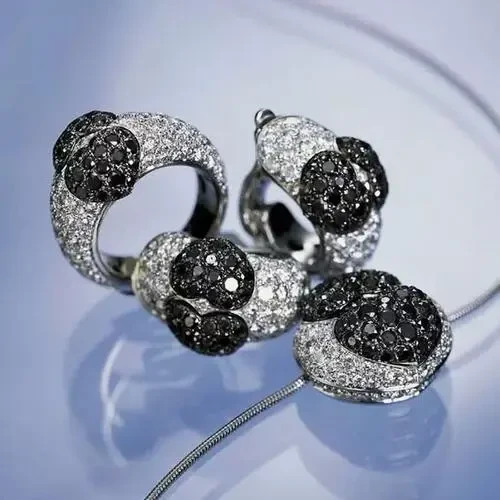 抖音二手奢侈品類目報白指南 珠寶首飾上架資質(zhì)與玉器保證金解析